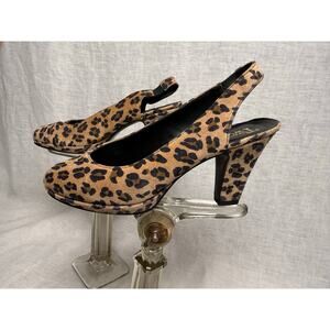Two Lips USA Vintage Leopard Print Suede Slingback Heels
Size 6 1/2